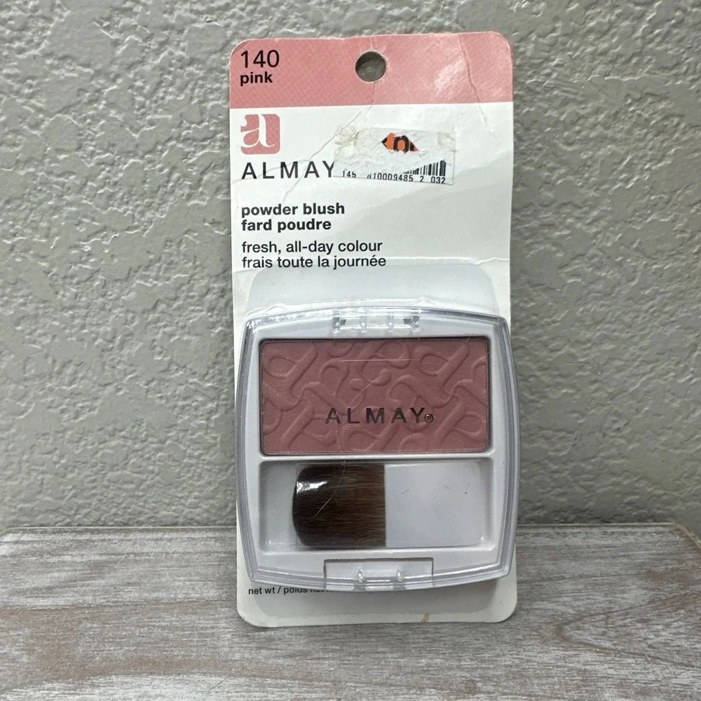 $31 🌙 Almay Powder Blush 140 Pink. Sealed FAST‎ SHIPPER